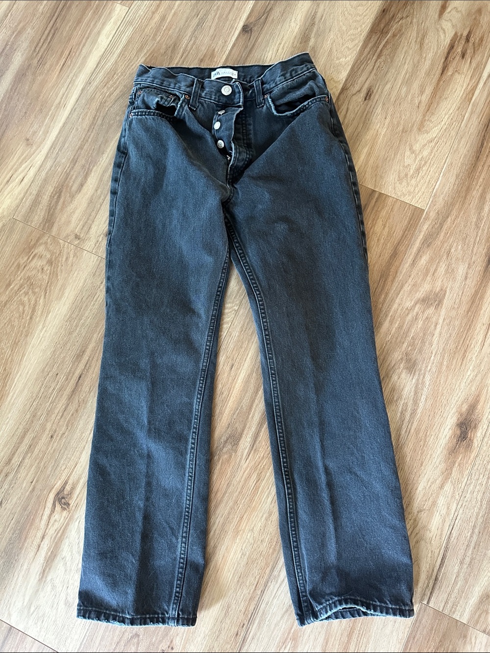 Zara Charcoal Straight-Leg Button-Fly Jeans